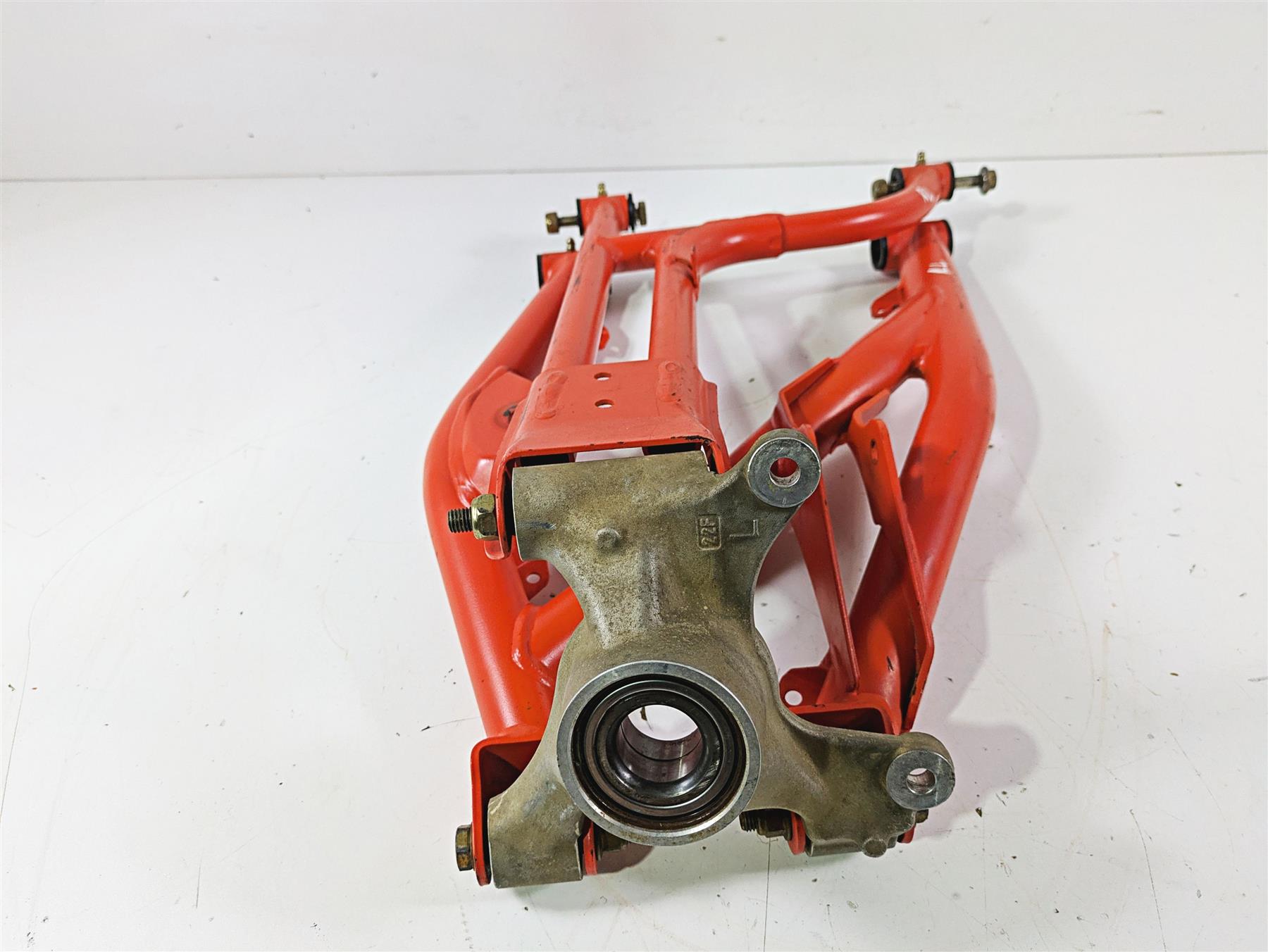 2022 Can-Am Defender XMR HD10 Rear Left Control Arm Knee Magma Red 706004549 {{ shop.shopifyCountryName }} - Mototech271