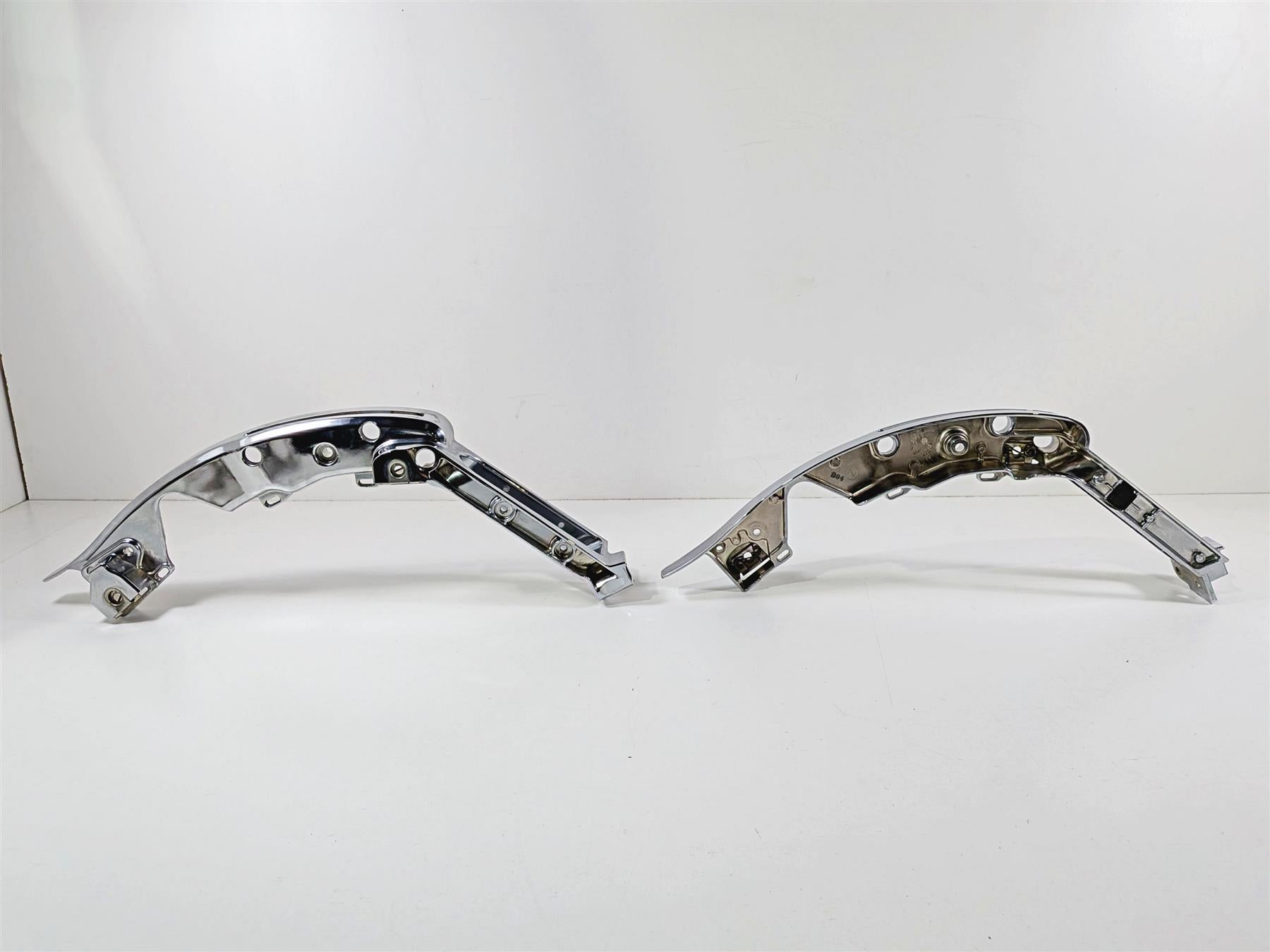 2014 Harley Touring FLHTK Electra Glide Rear Chrome Saddlebag Holder 90200503-Mototech271