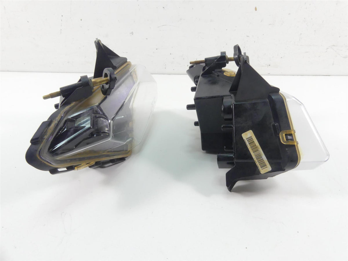 2020 Can Am Maverick X3 XMR Turbo RR Headlight Head Light Lamp Set 710004658 {{ shop.shopifyCountryName }} - Mototech271