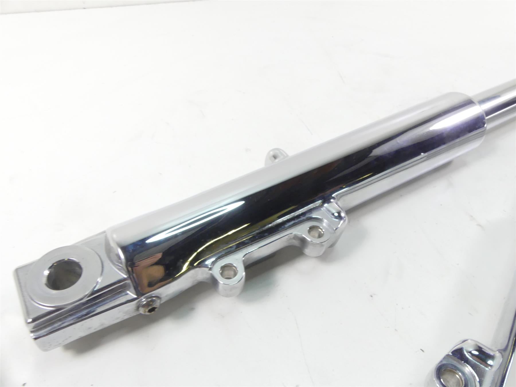 2010 Harley Touring FLHX Street Glide Nice Chrome 41mm Front Forks 46502-09 {{ shop.shopifyCountryName }} - Mototech271