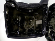 Load image into Gallery viewer, 2002 Harley Touring FLHTC Electra Glide Complete Trunk &amp; Mount Bracket 53140-00
