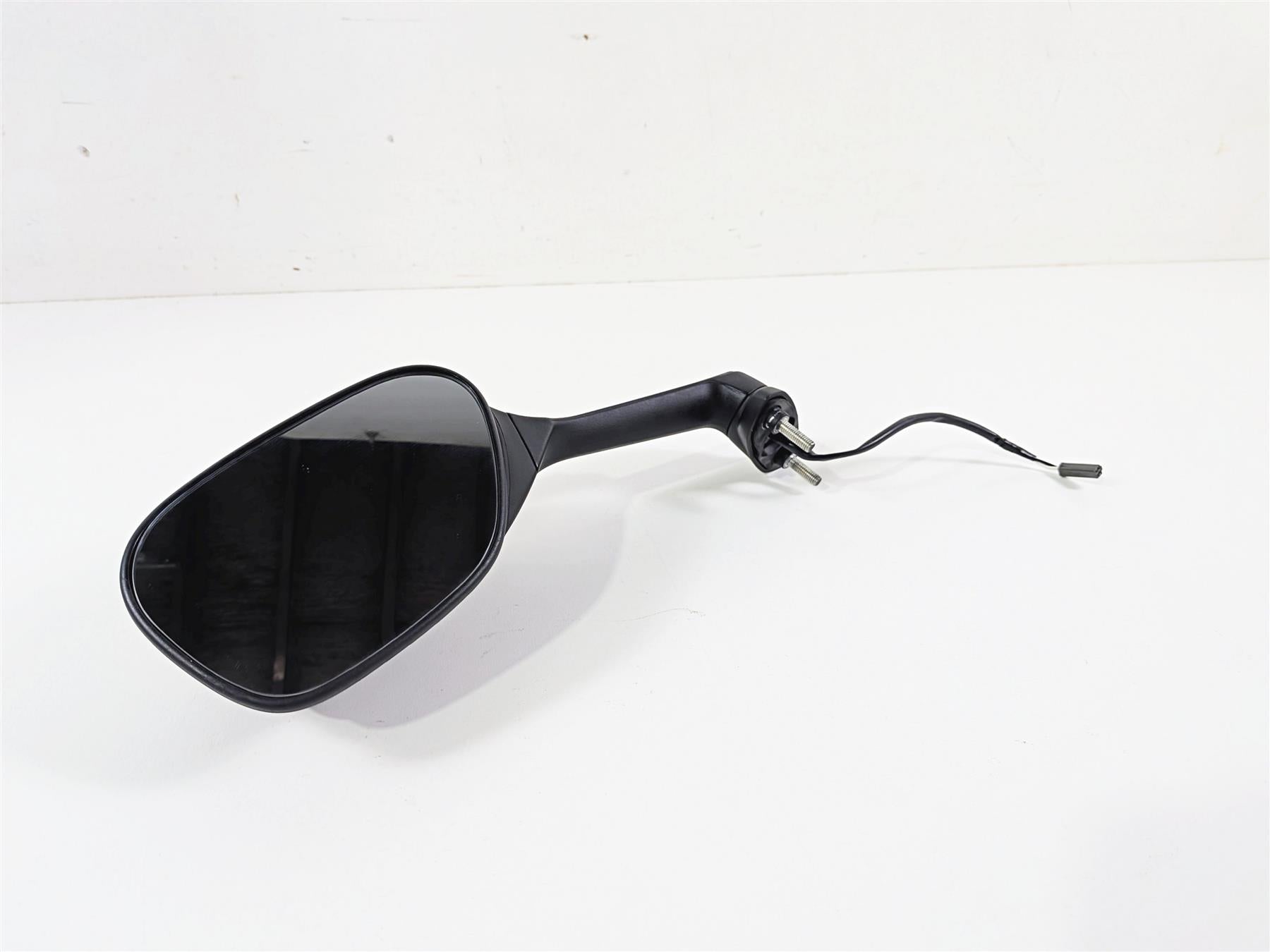2024 Suzuki GSXR600 Left Rear View Mirror Blinker 56600-47H01 {{ shop.shopifyCountryName }} - Mototech271