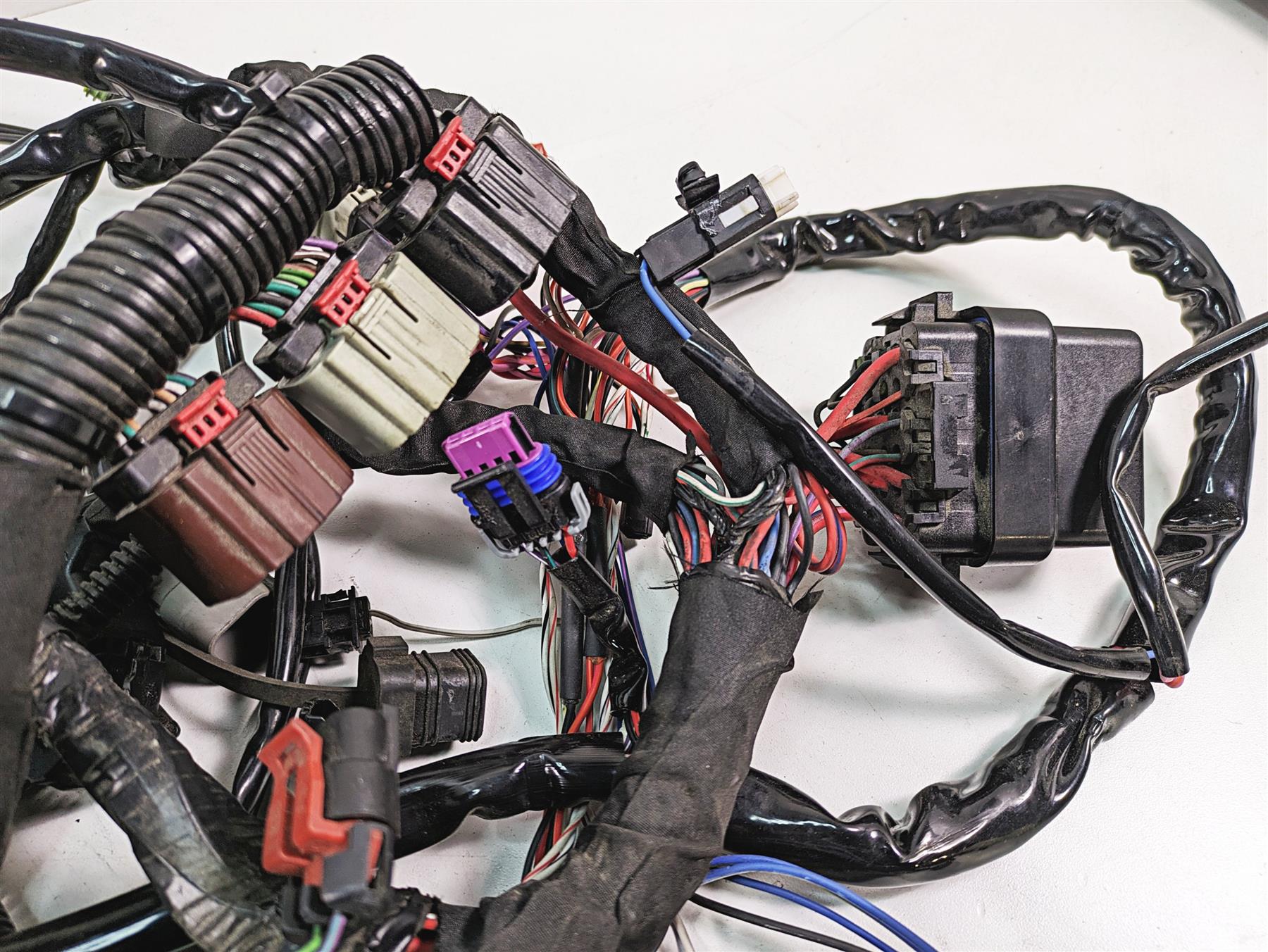 2020 Harley Touring FLHX Street Glide Main Wiring Harness Loom - Read 69201988 {{ shop.shopifyCountryName }} - Mototech271