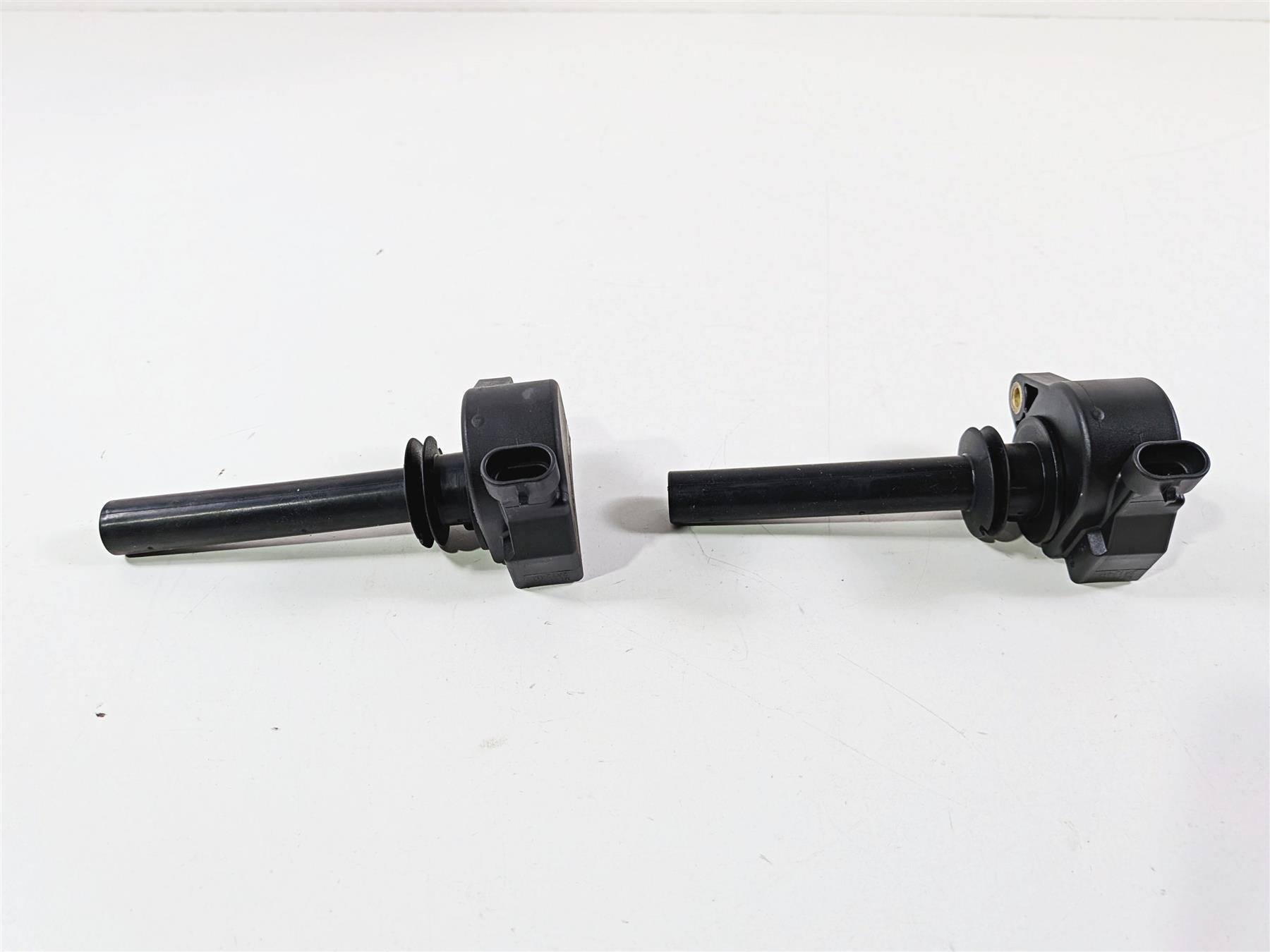 2013 Harley VRSCDX Night Rod Special Delphi Ignition Coil Set 32477-01A-Mototech271