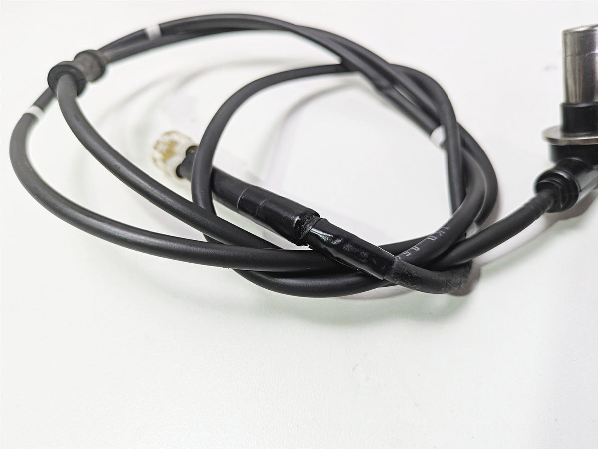 2014 Yamaha YZFR1 R1 RN22 Front Abs Brake Wheel Speed Sensor 1KB-85970-01-00 {{ shop.shopifyCountryName }} - Mototech271