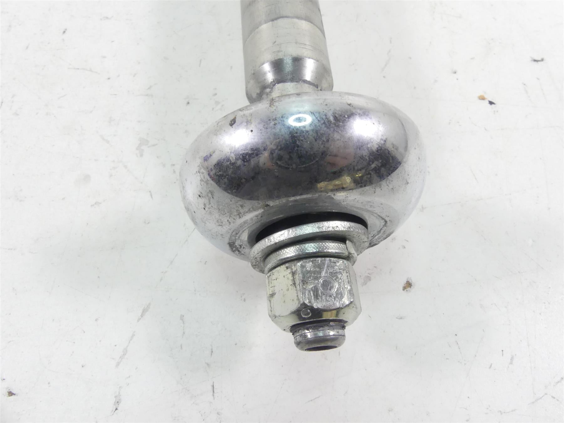 2005 Harley Touring CVO FLHTCSE Electra Glide Front Axle Wheel Spindle 43364-00 {{ shop.shopifyCountryName }} - Mototech271