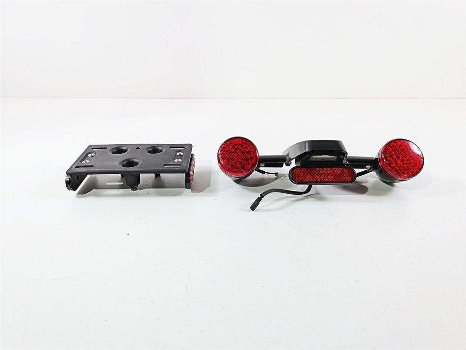2020 Indian Challenger Limited Rear Blinker Turn Signal & Plate Holder 5143494-Mototech271