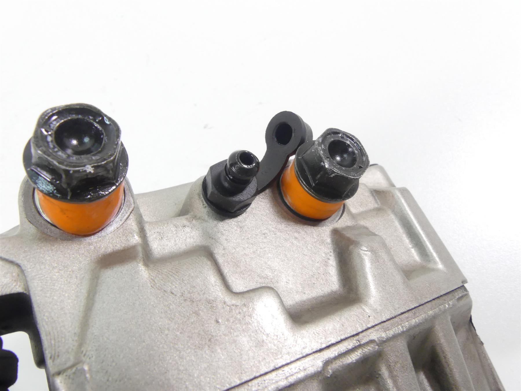 2006 Honda VTX1800 C2 Nissin Front Brake Caliper Set 45150-MCH-A11 45250-MCH-A11 {{ shop.shopifyCountryName }} - Mototech271