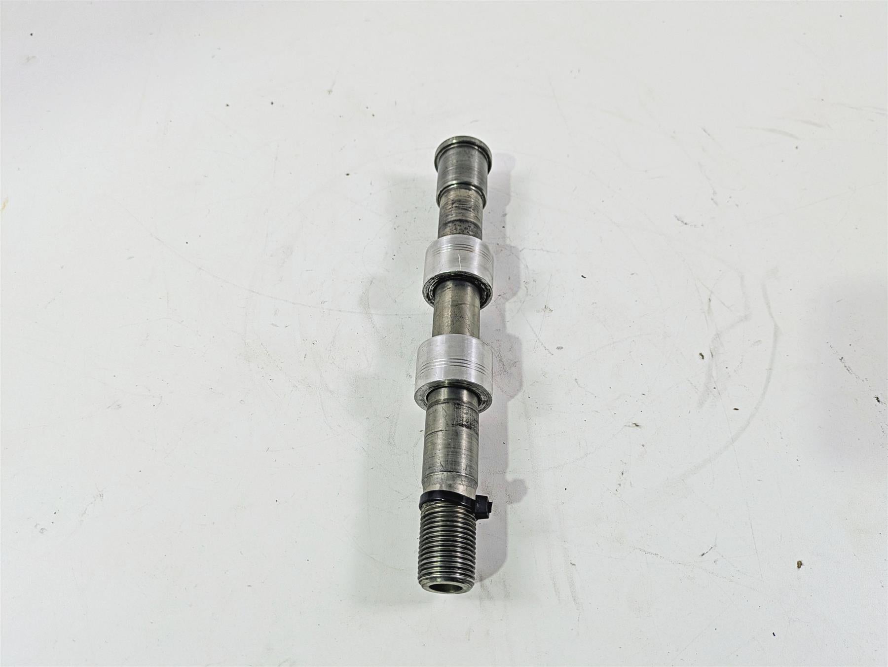 2020 Harley Softail FXST Standard Front Wheel Spindle Axle 43000081 {{ shop.shopifyCountryName }} - Mototech271