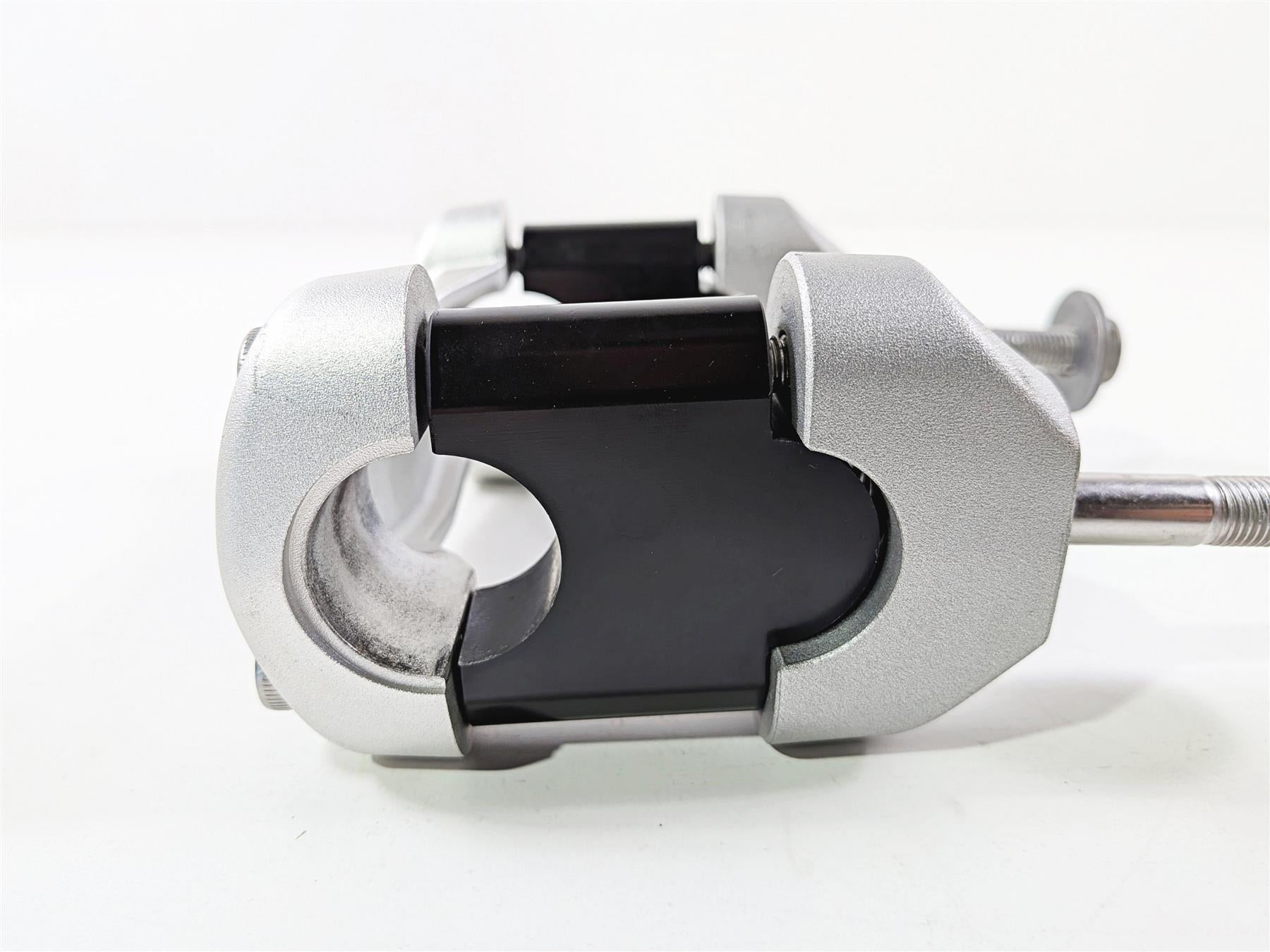 2019 Triumph Speed Triple RS 1050 Handlebar Holder Riser 3" Extensions T2041599 {{ shop.shopifyCountryName }} - Mototech271