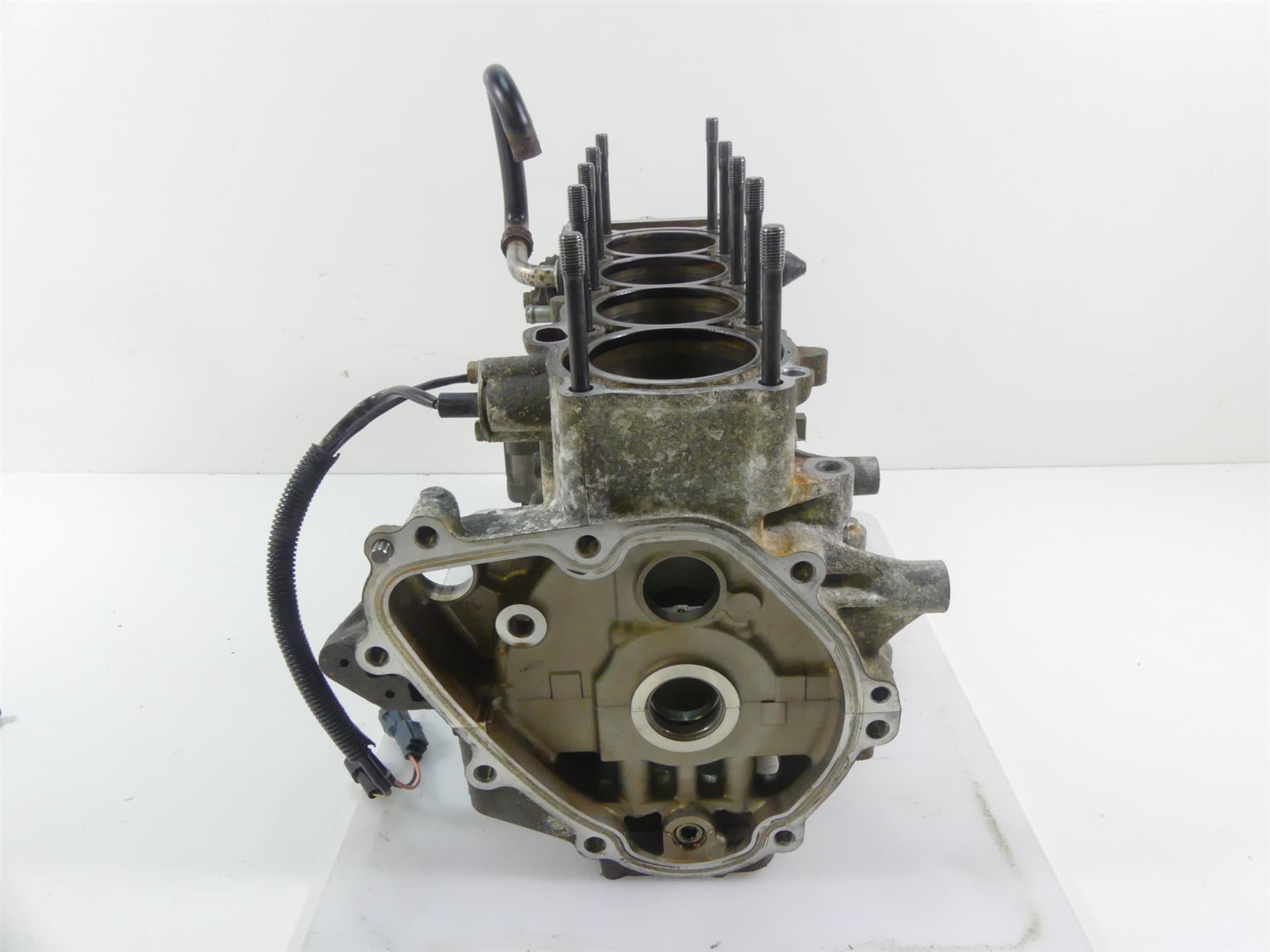 2015 Yamaha Waverunner Cruiser VX1100 Crankcase Crank Case Set 6BU-15100-00-00 {{ shop.shopifyCountryName }} - Mototech271