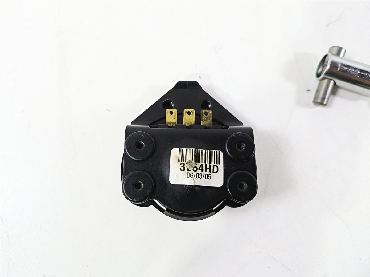 2006 Harley VRSCR Street V-Rod Ignition Switch Key Lock Set 71404-06 {{ shop.shopifyCountryName }} - Mototech271