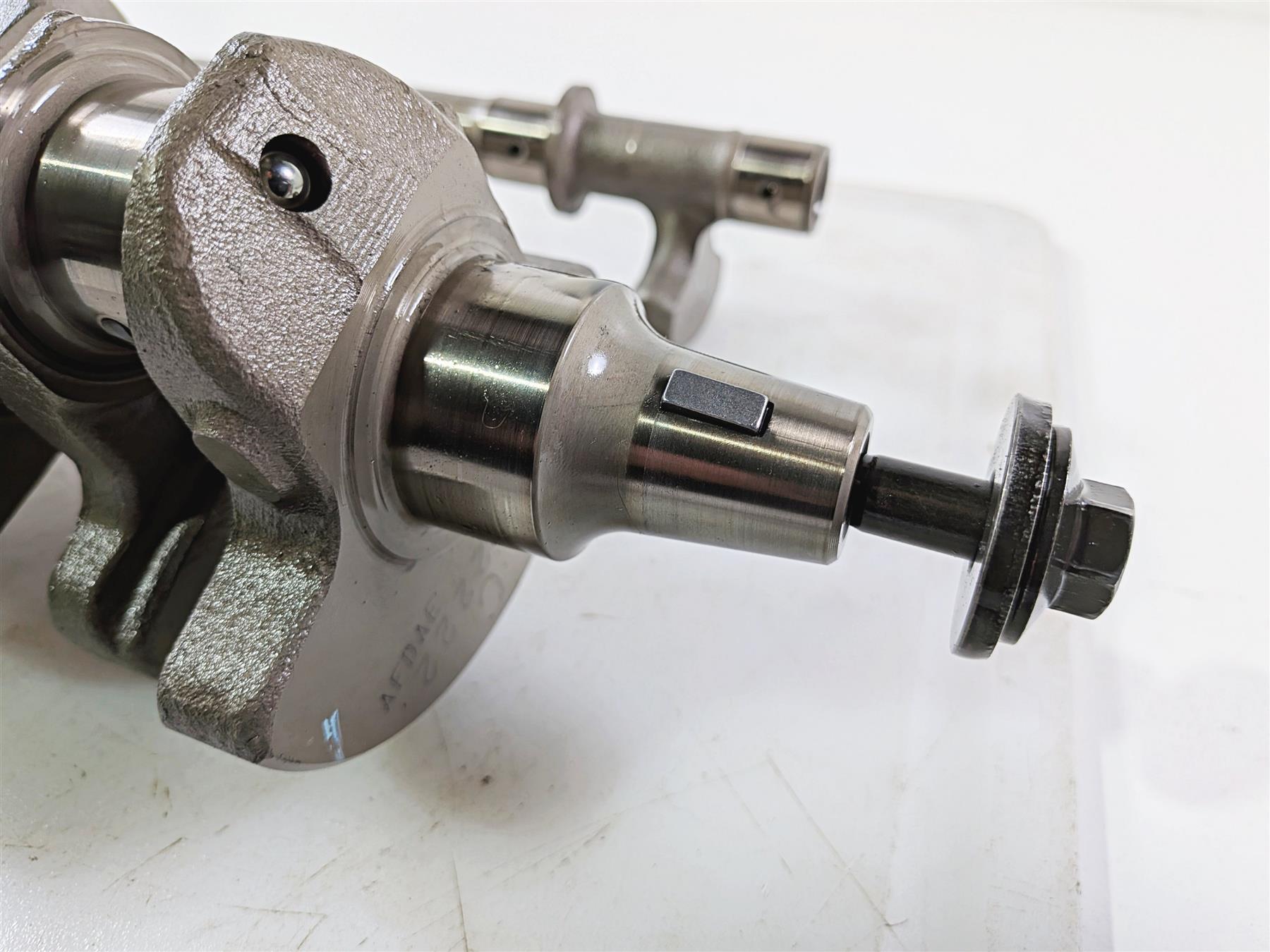 2016 Yamaha YZF R1 RN32 Nice Crankshaft Crank Shaft B60-11400-00-00 {{ shop.shopifyCountryName }} - Mototech271