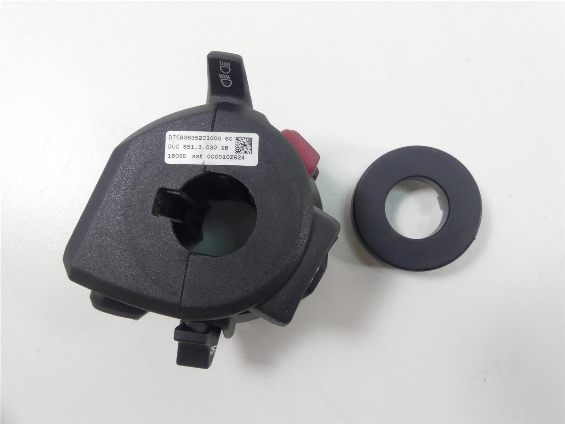 2018 Ducati Panigale 1100 V4 S Left Hand Mode Light Control Switch 65110301B {{ shop.shopifyCountryName }} - Mototech271
