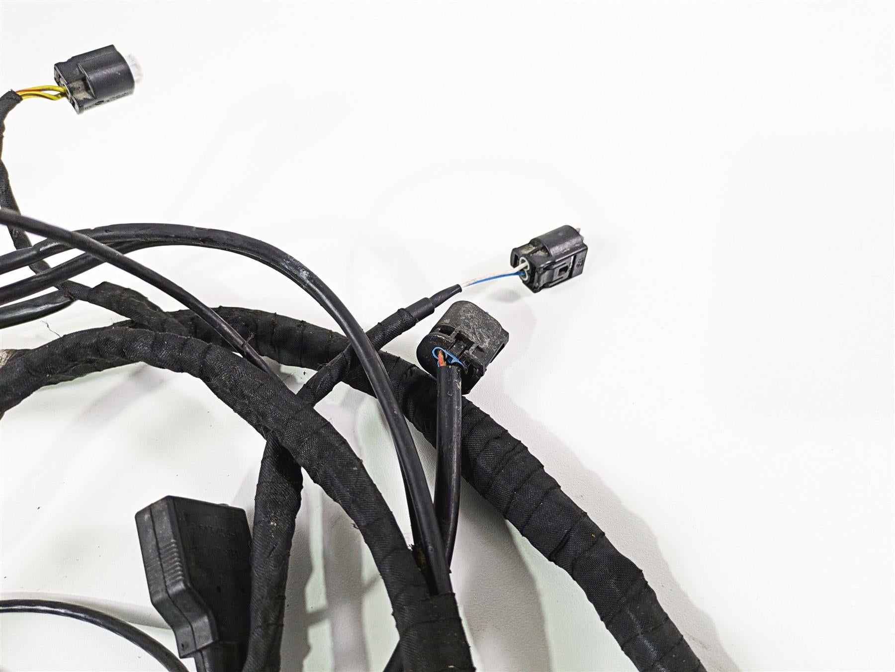 2019 BMW R1250RT K52 Bluetooth Radio + Wiring & Antennas Set 65128542065 {{ shop.shopifyCountryName }} - Mototech271