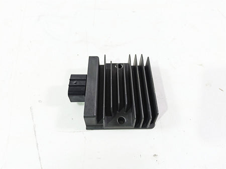 2024 Kawasaki ZX6R ZX636 Ninja Rectifier Voltage Regulator SH868AA 21066-0756 {{ shop.shopifyCountryName }} - Mototech271