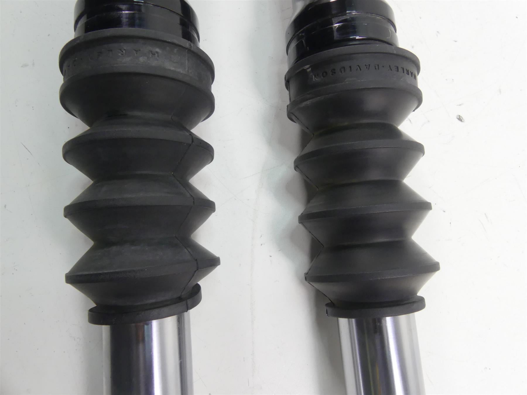 2020 Harley Sportster XL1200 NS Iron Straight Front Fork Legs Set 39mm 45400087 {{ shop.shopifyCountryName }} - Mototech271