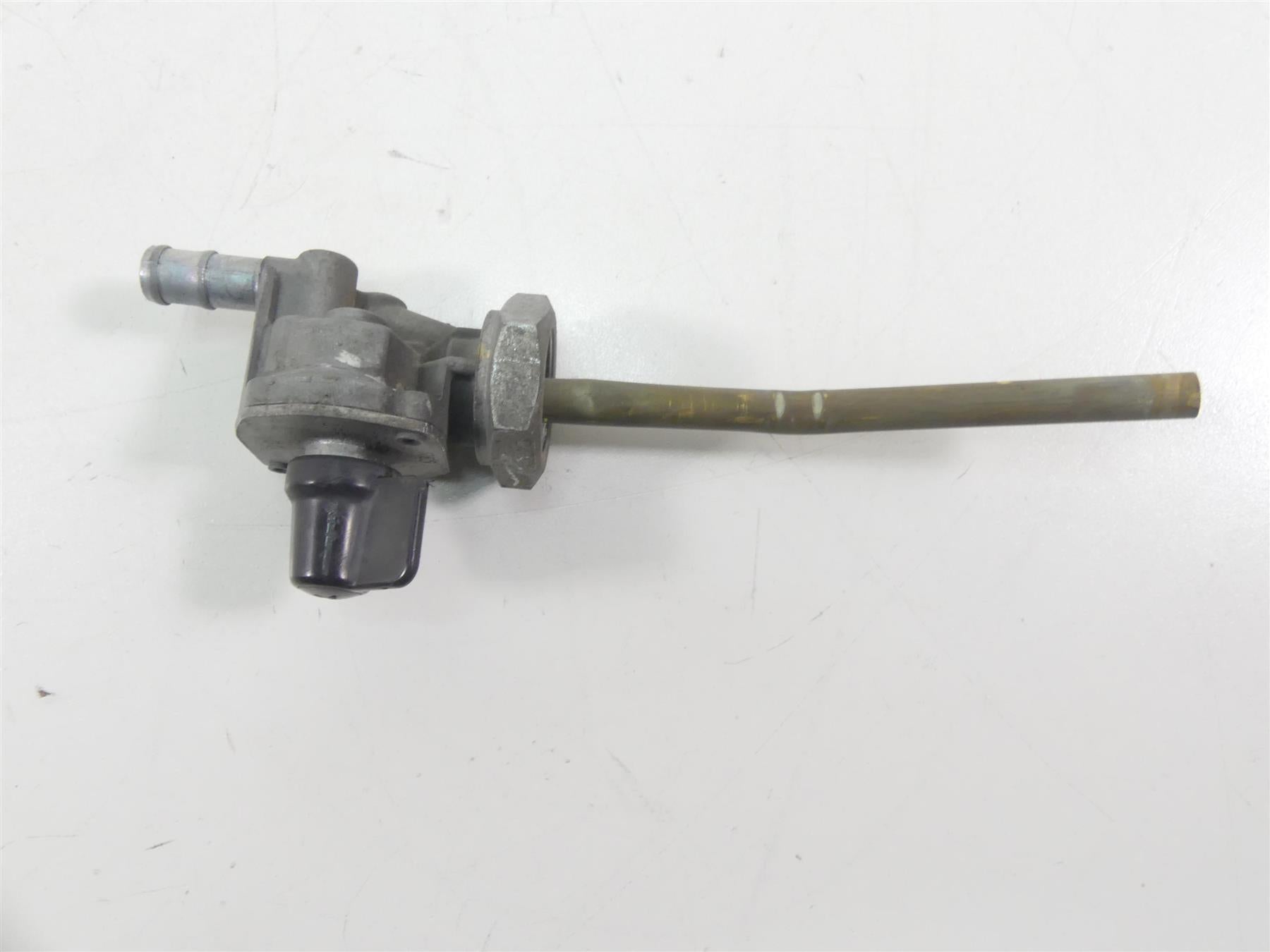 2003 Honda VT750 DC Shadow Spirit Fuel Gas Petrol Valve Petcock 16950-MCR-A03 {{ shop.shopifyCountryName }} - Mototech271