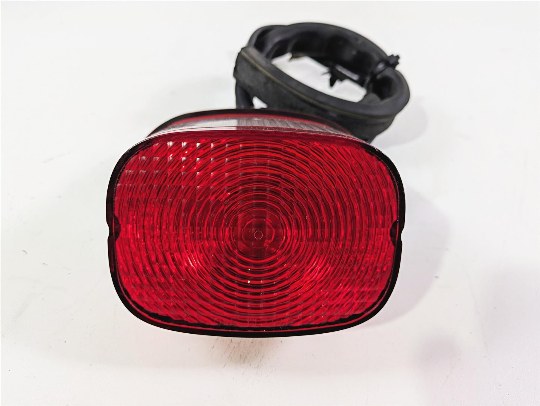 2017 Harley Softail Heritage Classic FLSTC Taillight Tail Light 68369-03 {{ shop.shopifyCountryName }} - Mototech271