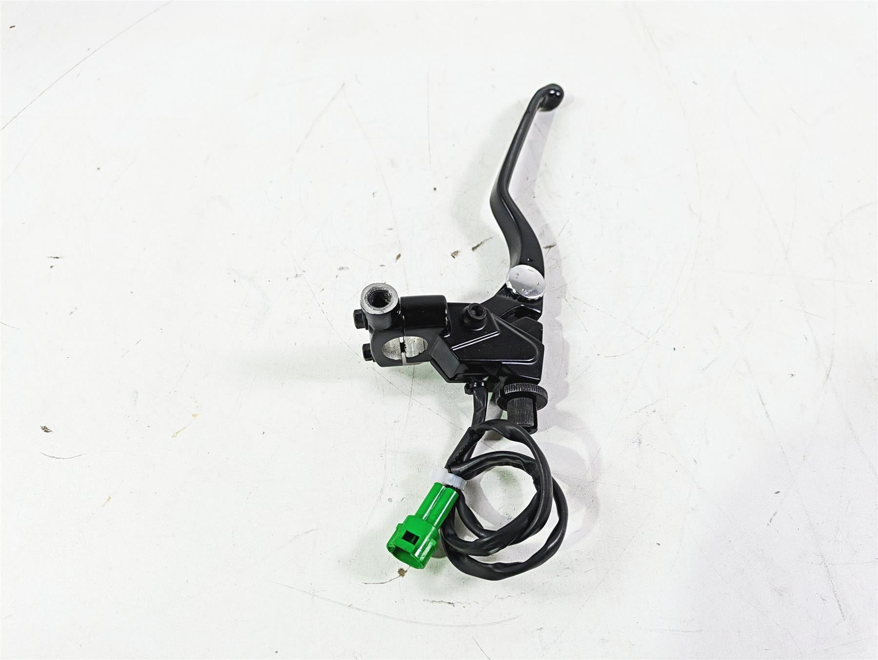 2023 BMW G310R K03 Clutch Perch & Oem Black Lever 77159443011 {{ shop.shopifyCountryName }} - Mototech271