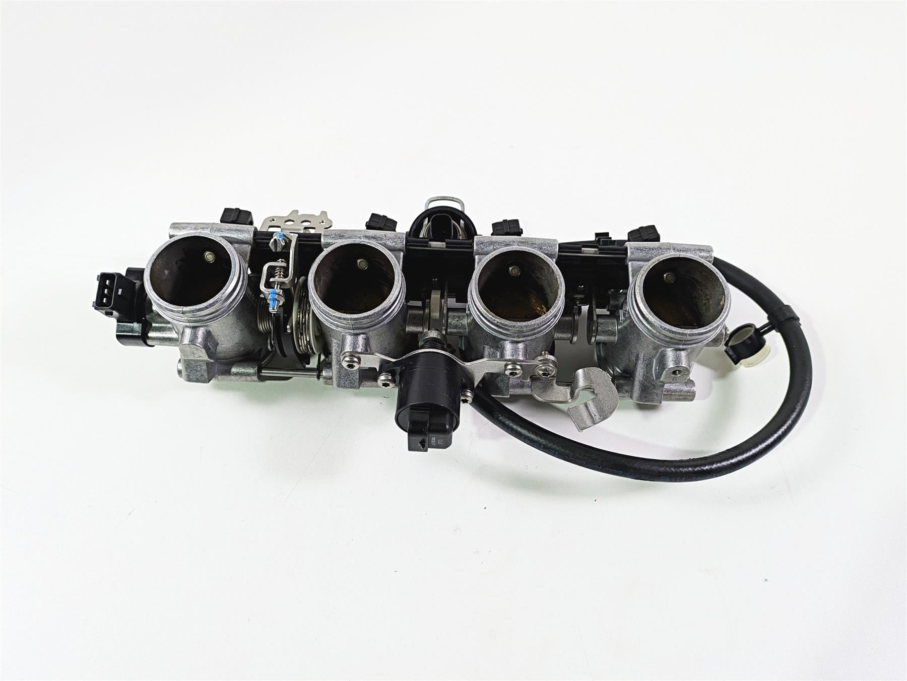 2014 BMW K1300S K40 Throttle Body Bodies Fuel Injectors Set 13547712156 {{ shop.shopifyCountryName }} - Mototech271
