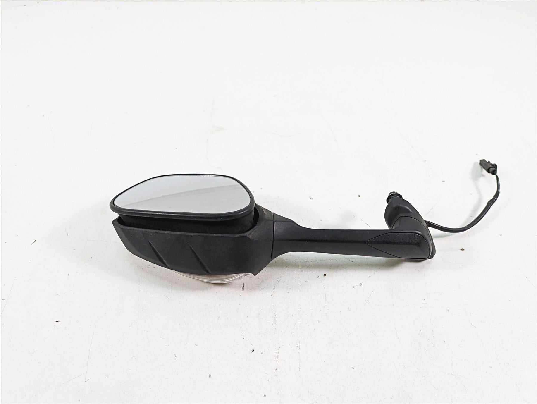 2022 Suzuki GSXR 750 Right Rear View Mirror Blinker - Read 56500-47H01 {{ shop.shopifyCountryName }} - Mototech271