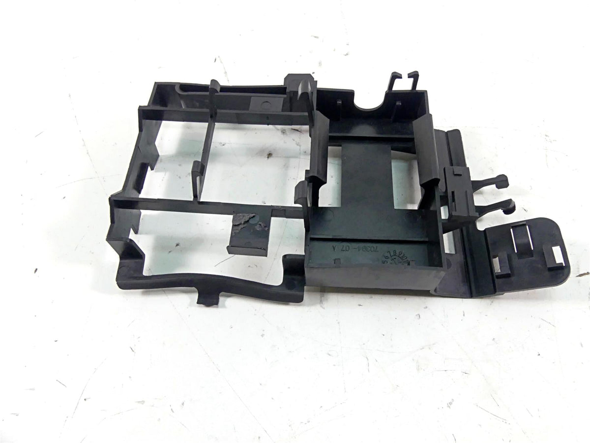 2015 Harley Davidson VRSCDX Night Rod Sp Electrical Plastic Holder Stay 70394-07 {{ shop.shopifyCountryName }} - Mototech271