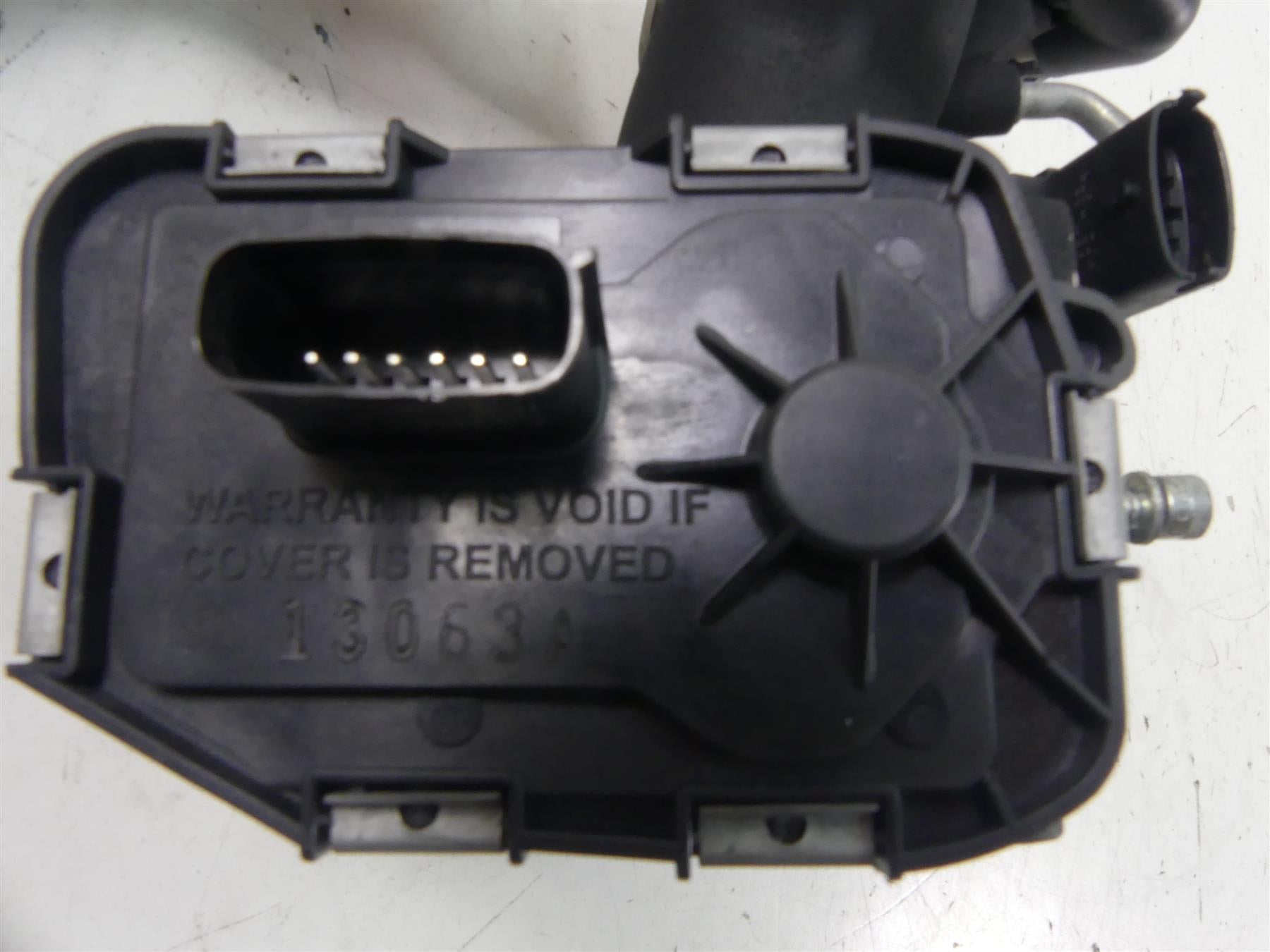 2013 Harley Touring FLHX Street Glide Throttle Body Fuel Injection 27685-11 {{ shop.shopifyCountryName }} - Mototech271