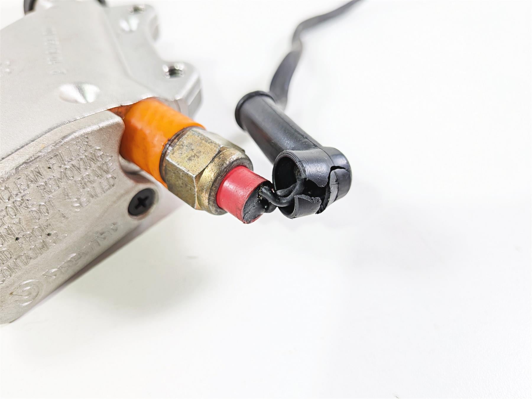 2005 KTM 950 LC8 Adventure Rear Brake Master Cylinder Brembo 60013060200 {{ shop.shopifyCountryName }} - Mototech271