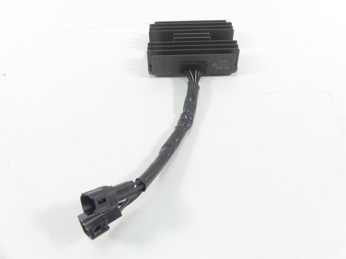 2022 Suzuki GSXR750 Rectifier Voltage Regulator 32800-47H00 SH811AA {{ shop.shopifyCountryName }} - Mototech271