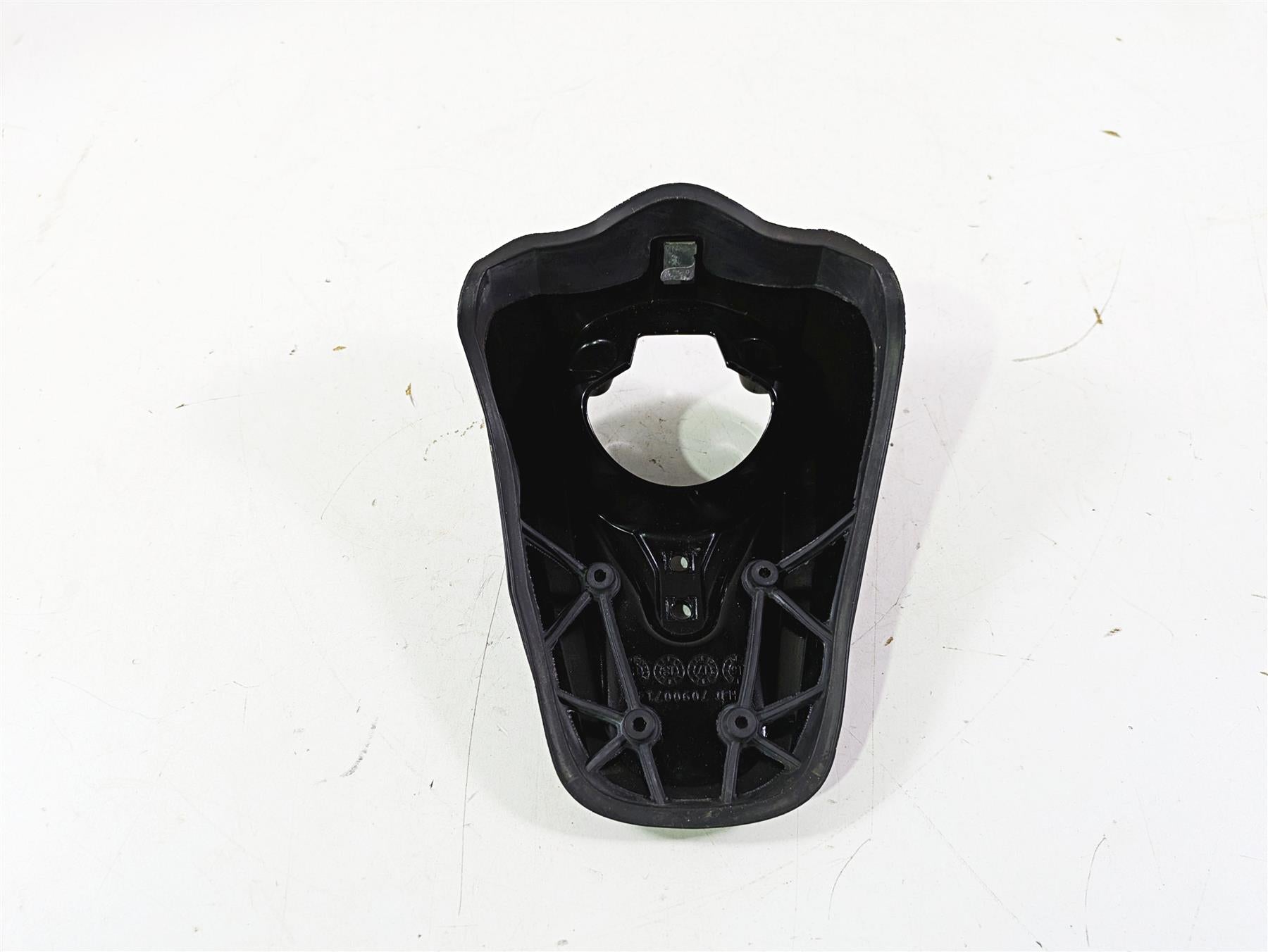 2018 Harley Softail FXFBS Fat Bob Fuel Tank Dash Speedo Cover Panel 70900724 {{ shop.shopifyCountryName }} - Mototech271