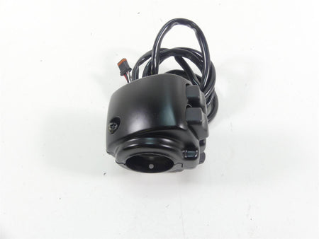 2018 Harley Softail FXFB Fat Bob Left Hand Cruise Control Switch 71500292 {{ shop.shopifyCountryName }} - Mototech271