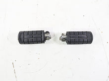Load image into Gallery viewer, 2002 Honda V-Twin VTX1800 C Rear Passenger Footpeg Set 50680-MCH-000 | Mototech271
