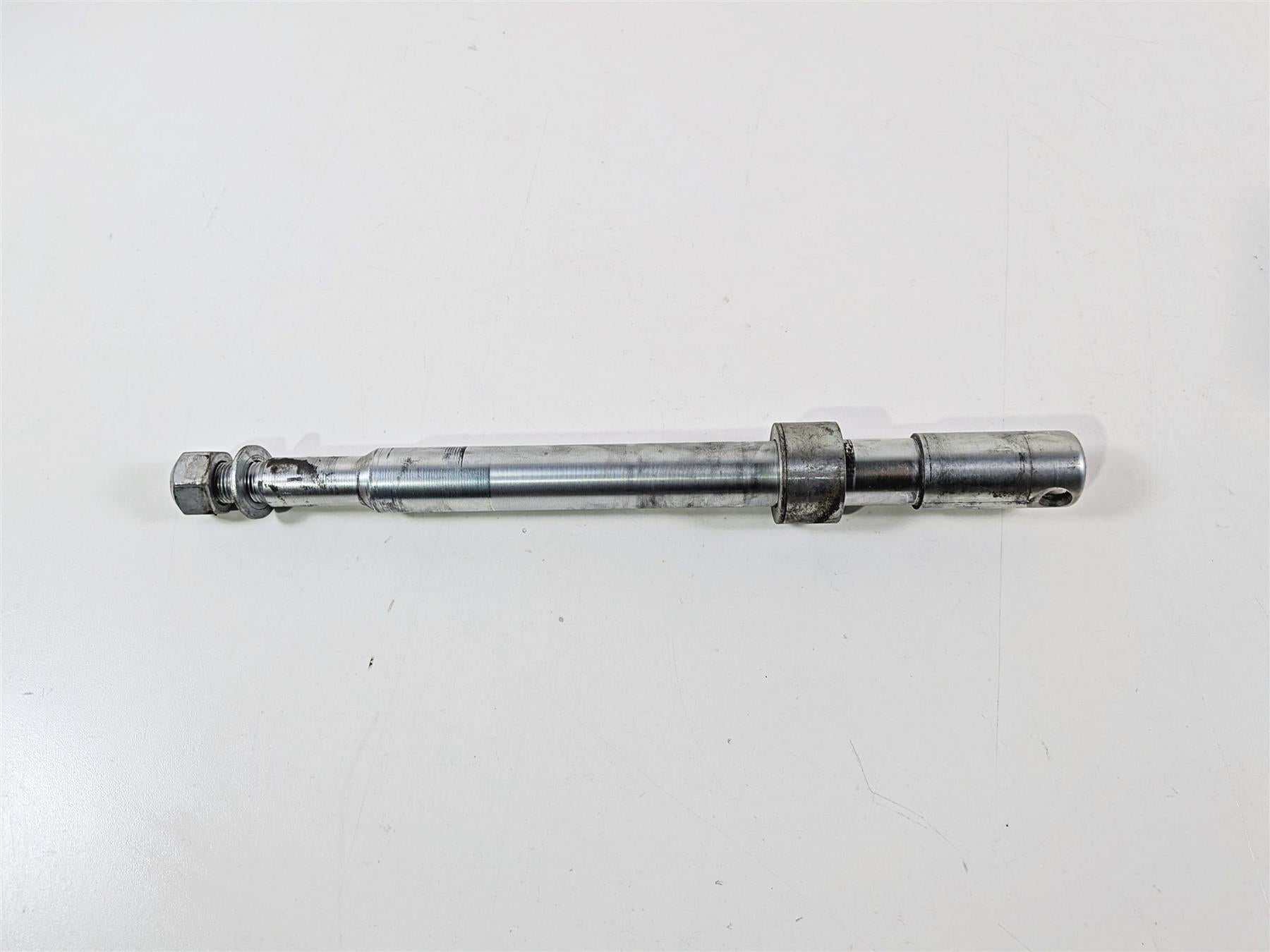 2014 Harley FXSB Softail Breakout Front Wheel Spindle Axle 41547-07A-Mototech271