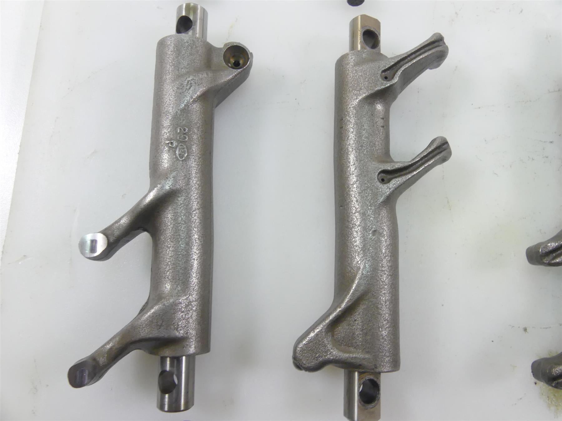 2018 Harley FXBRS Softail Breakout Rocker Arm Rockers Set 17300055 17300053 {{ shop.shopifyCountryName }} - Mototech271