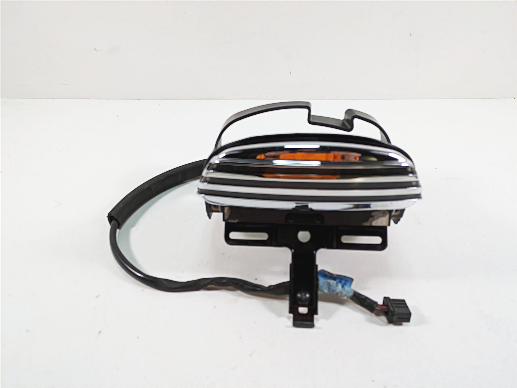 2009 Harley Dyna FXDFSE CVO Fat Bob Taillight Tail Light 68429-09 68349-07D {{ shop.shopifyCountryName }} - Mototech271