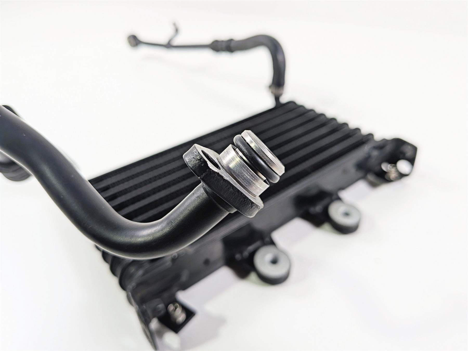 2023 BMW R nineT Scrambler K23 Oil Cooler & Lines 17218409648 {{ shop.shopifyCountryName }} - Mototech271