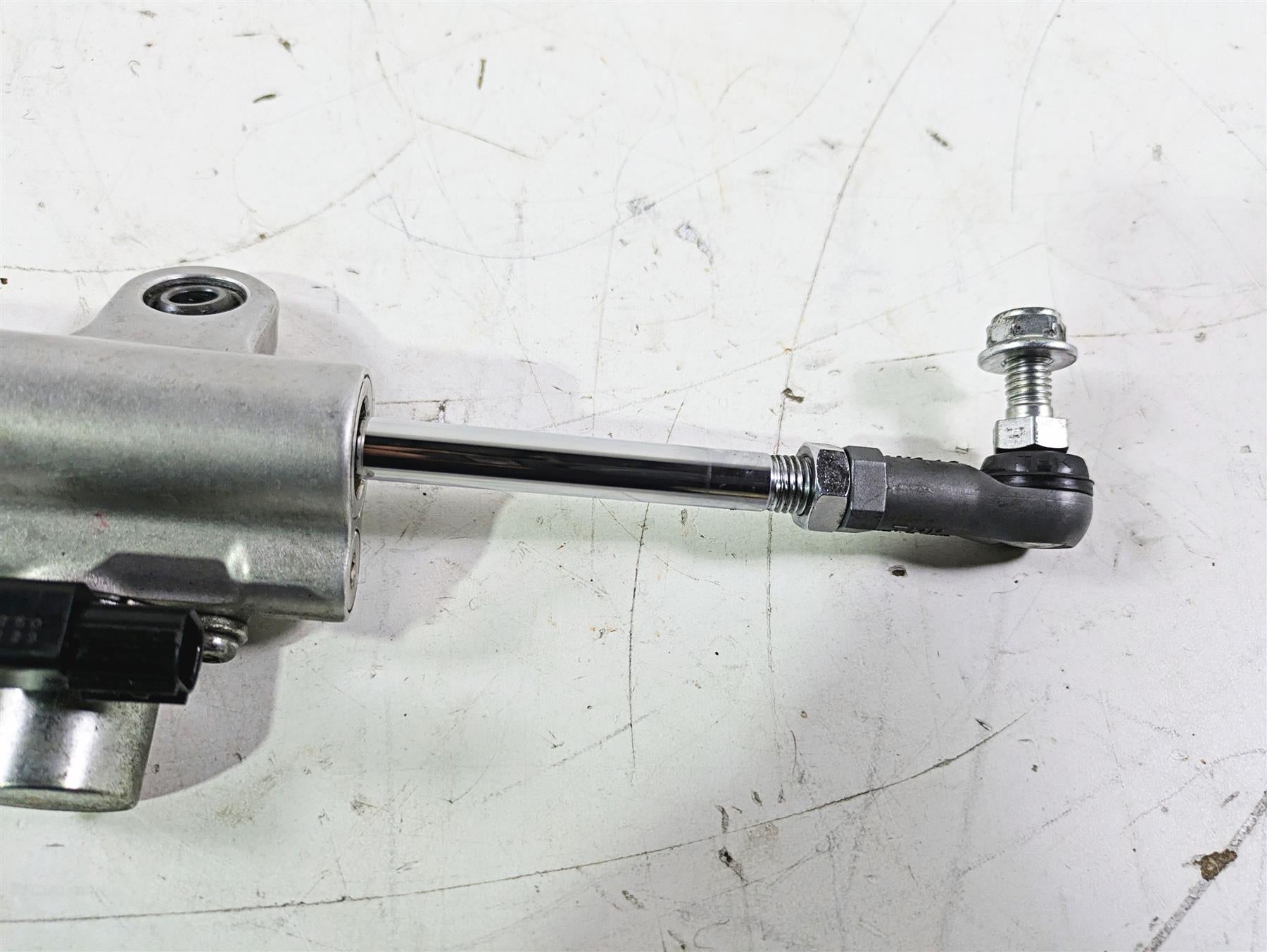 2016 Suzuki GSXR1000 Kyb Steering Damper Stabilizer 51750-21H20 51750-21H21 {{ shop.shopifyCountryName }} - Mototech271