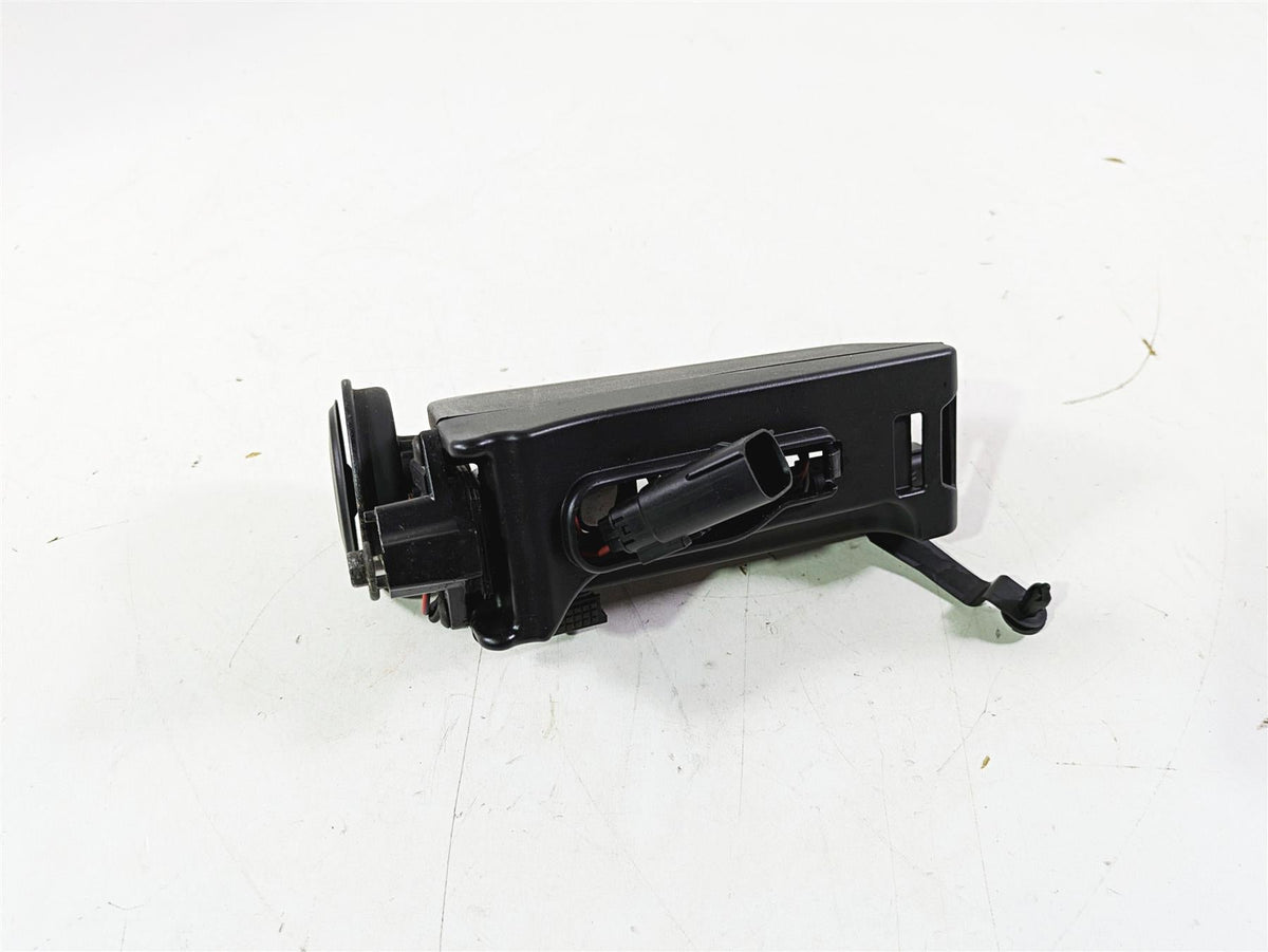2018 Harley Softail FXFBS Fat Bob Horn + Wiring Box 69201654 {{ shop.shopifyCountryName }} - Mototech271