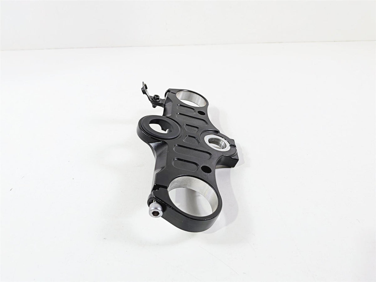 2025 Yamaha YZF R7 Black Upper Triple Tree Steering Clamp BEB-23435-01-00 {{ shop.shopifyCountryName }} - Mototech271