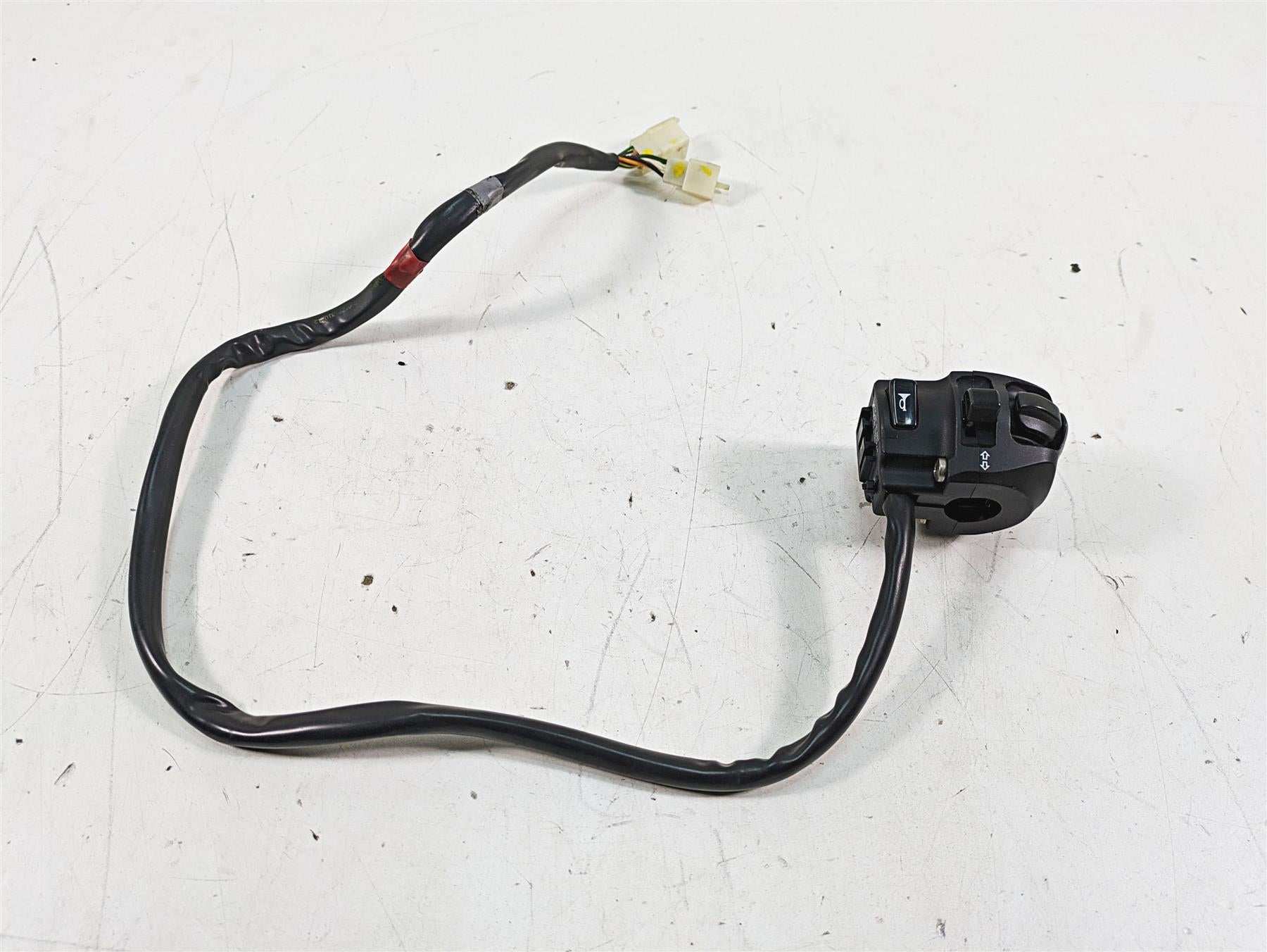2014 Moto Guzzi California 1400 T Left Hand Blinker Heat Control Switch 887795 {{ shop.shopifyCountryName }} - Mototech271