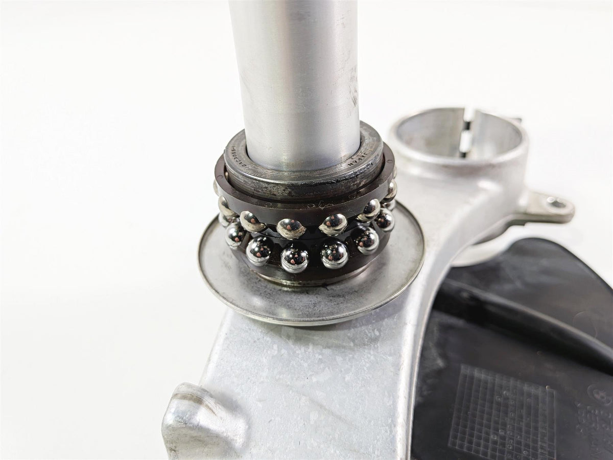 2014 BMW S1000RR K46 Lower Triple Tree Steering Clamp 8526936 31428552933 {{ shop.shopifyCountryName }} - Mototech271