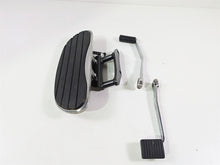 Load image into Gallery viewer, 2008 Kawasaki VN1600 Vulcan Nomad Front Left Floorboard &amp; Shifter Set 34003-0061
