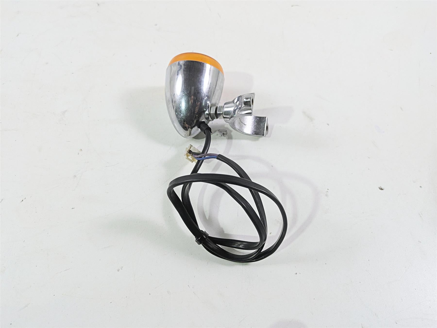 2008 Harley FXDL Dyna Low Rider 105TH Left Front Blinker Turn Signal 68972-00 {{ shop.shopifyCountryName }} - Mototech271