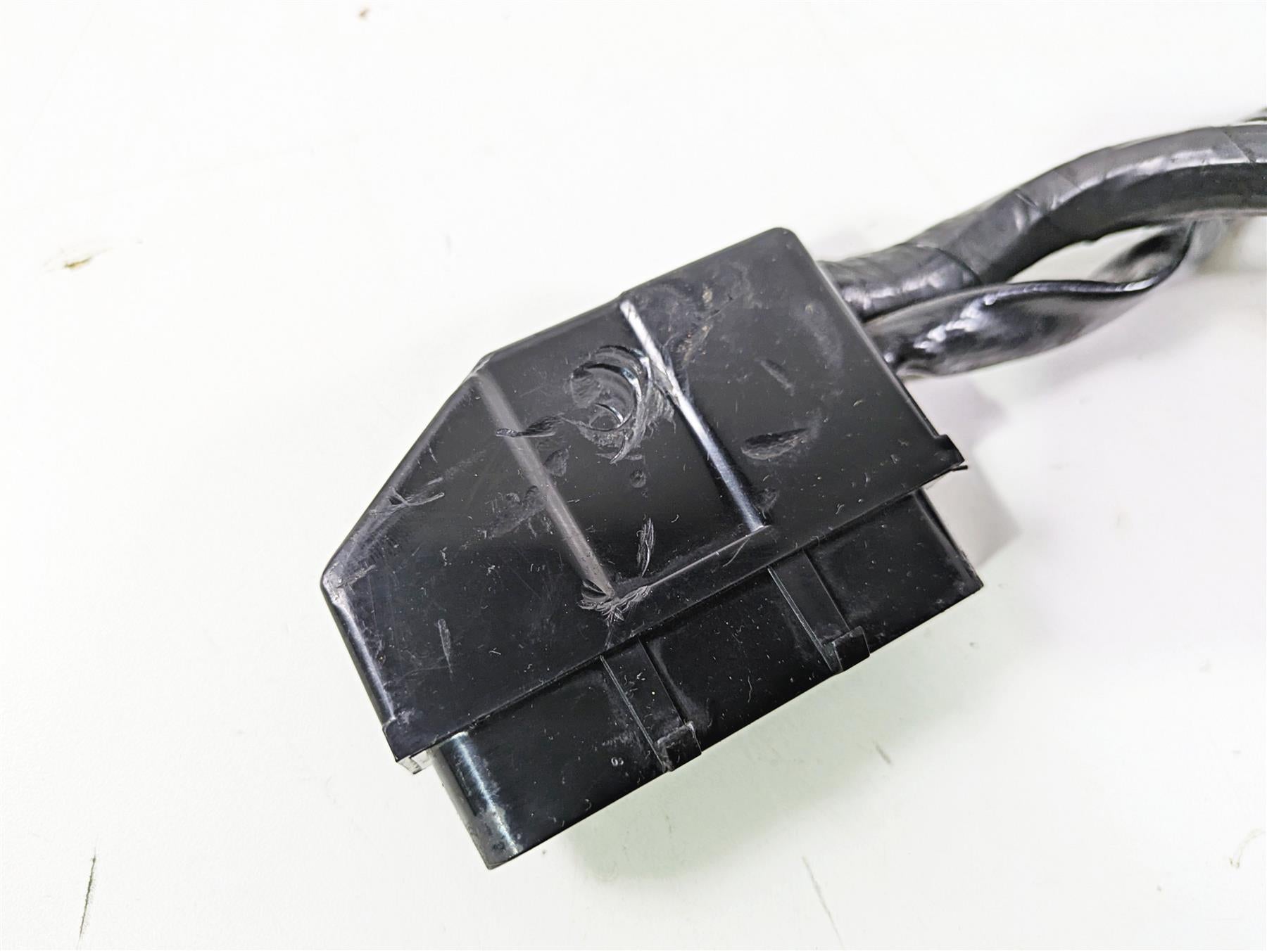 2008 Harley FLSTSB Cross Bones Vance Hines Fuelpak Fuel Pak Management System {{ shop.shopifyCountryName }} - Mototech271