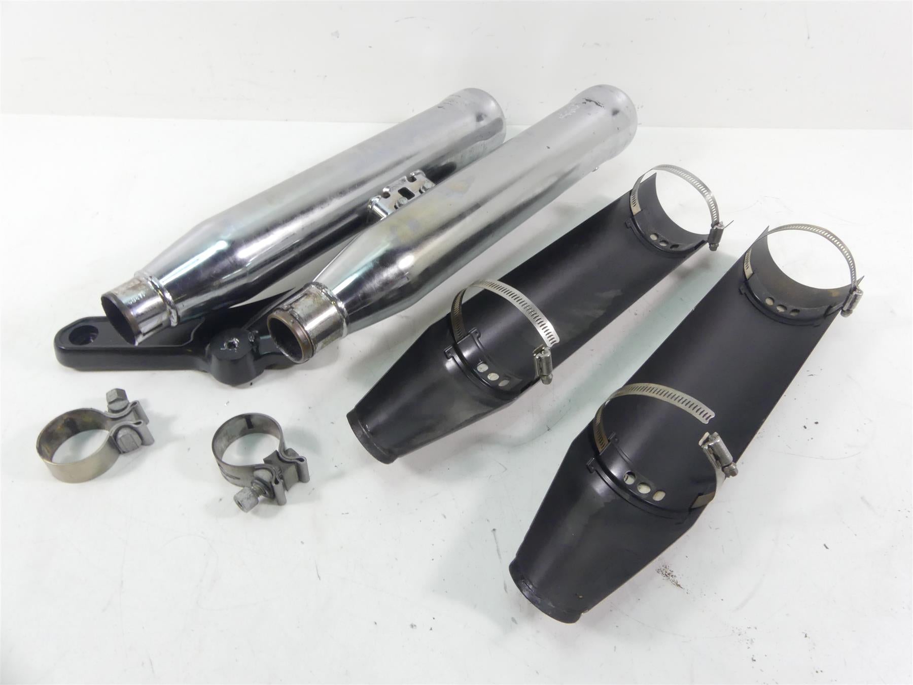 2019 Harley Softail FXBB Street Bob Cobra Neighbor Haters Slip On Mufflers -Read 6047B {{ shop.shopifyCountryName }} - Mototech271