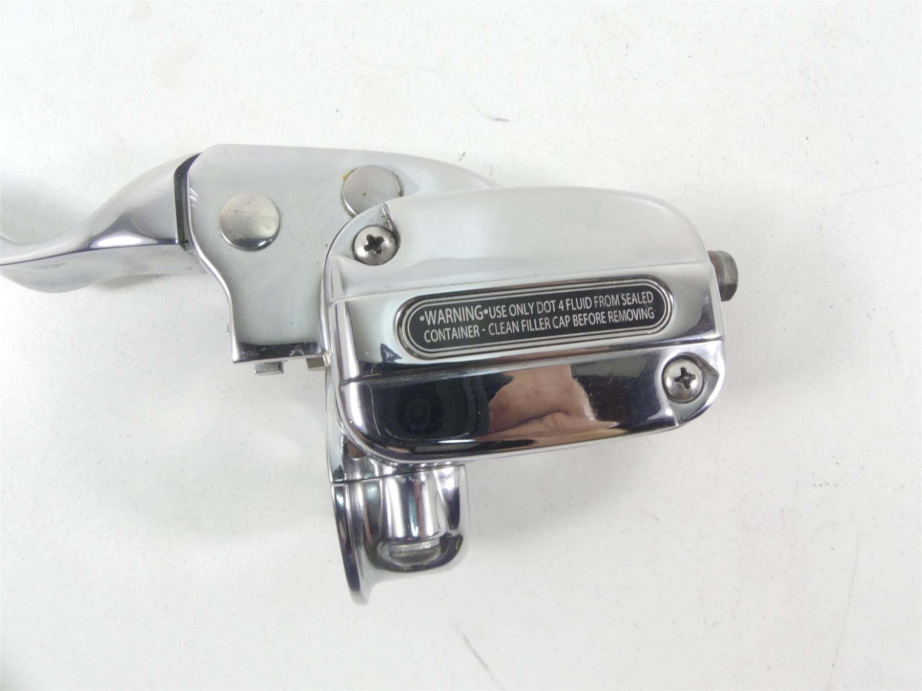 2012 Harley CVO FLHX SE3 Street Glide Clutch Master Cylinder 11/16" 46113-02D {{ shop.shopifyCountryName }} - Mototech271