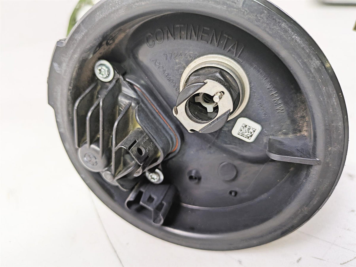 2015 BMW K1600 GT K48 Fuel Gas Petrol Pump 16147728615 16148554921 {{ shop.shopifyCountryName }} - Mototech271