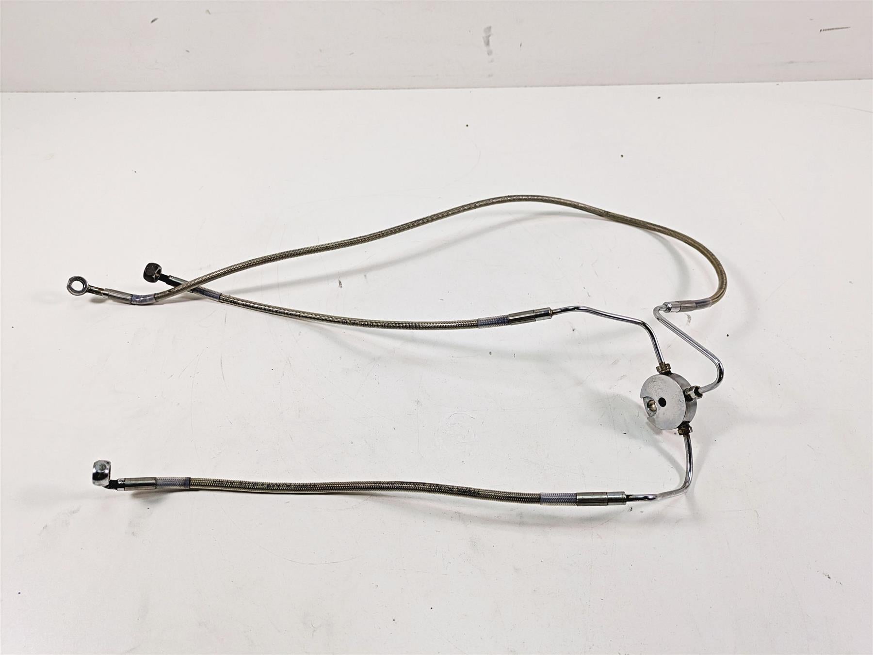 2006 Harley Touring FLHXI Street Glide 16 1/2" Ape Hanger Front Brake Line Set {{ shop.shopifyCountryName }} - Mototech271