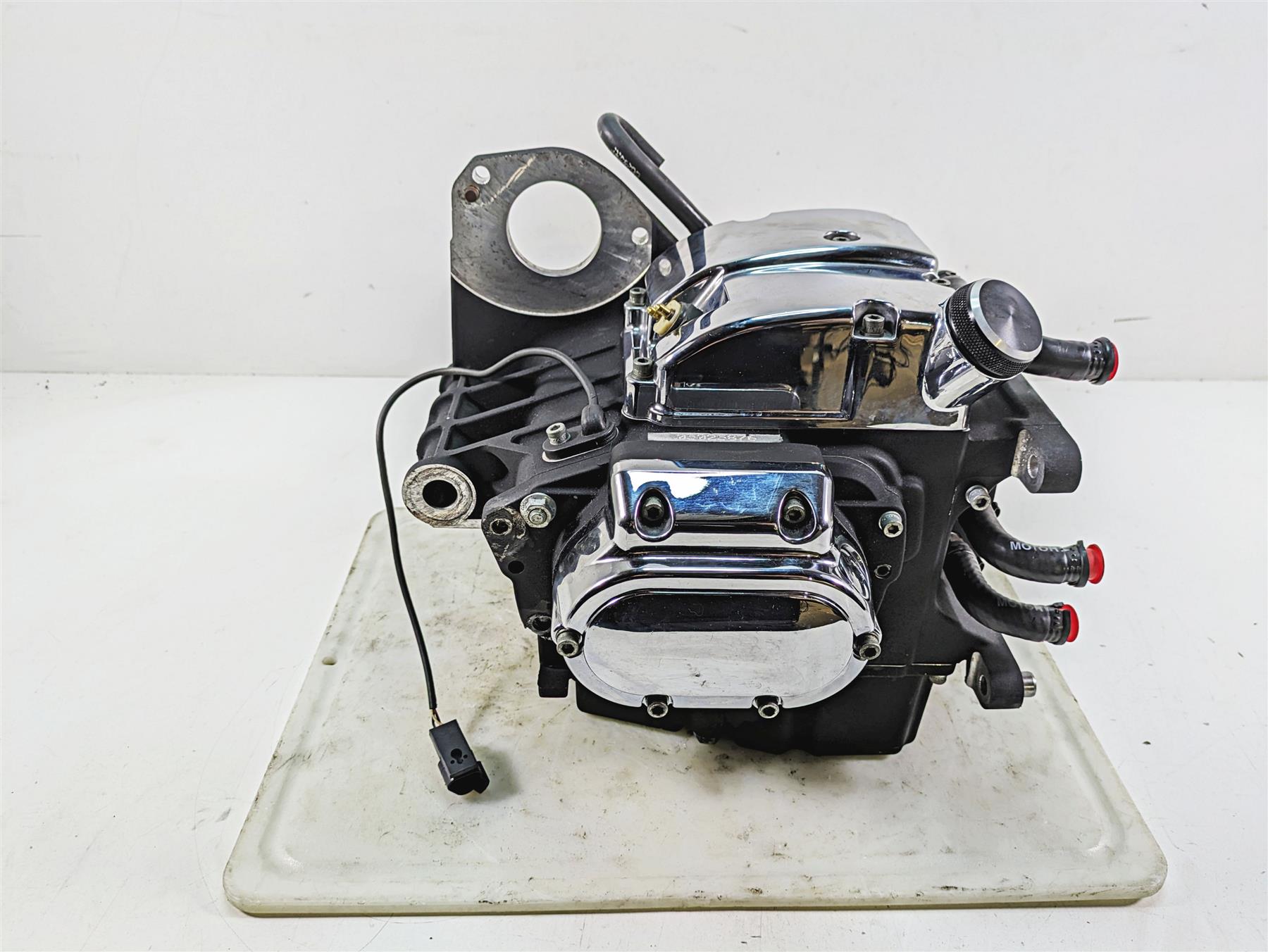 2005 Harley Dyna FXDL Low Rider Transmission Gear Box 5 Speed - Read 33037-05